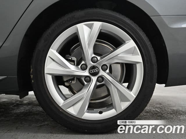 Audi A4 (B9) Premium, 2022 все фото