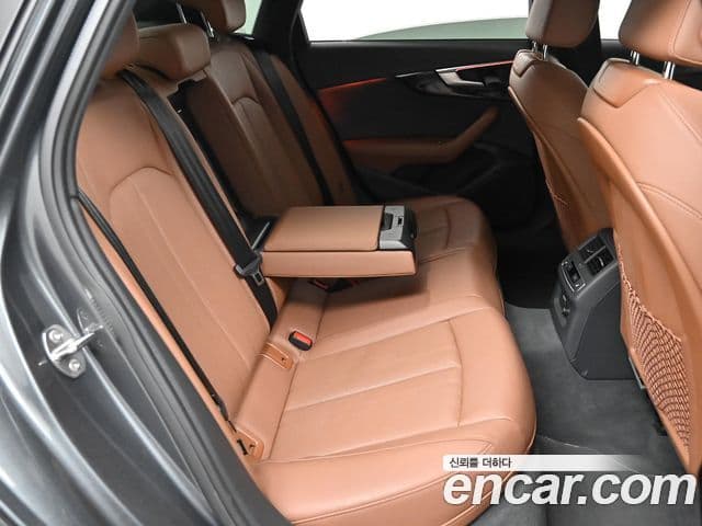 Audi A4 (B9) Premium, 2022 12