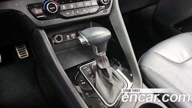 Kia Niro Noblesse, 2017 9