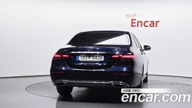 Mercedes-Benz E-класс W213 Avantgarde, 2022 4