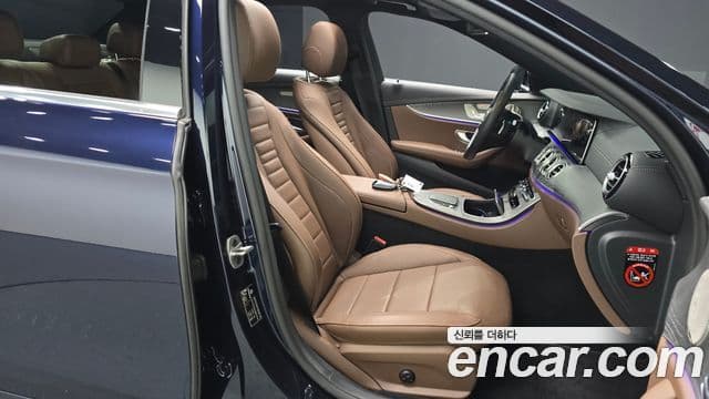 Mercedes-Benz E-класс W213 Avantgarde, 2022 10