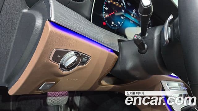 Mercedes-Benz E-класс W213 Avantgarde, 2022 14