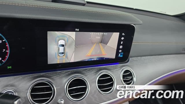 Mercedes-Benz E-класс W213 Avantgarde, 2022 16