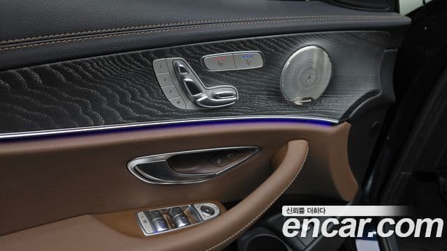 Mercedes-Benz E-класс W213 Avantgarde, 2022 17