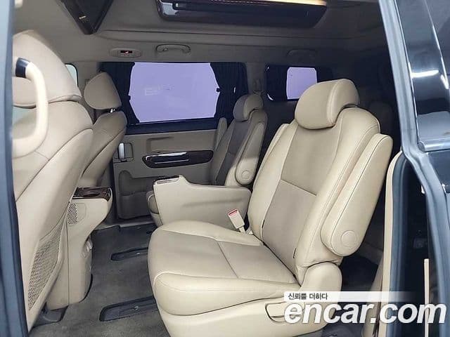 Kia All New Carnival Prestige, 2016 12