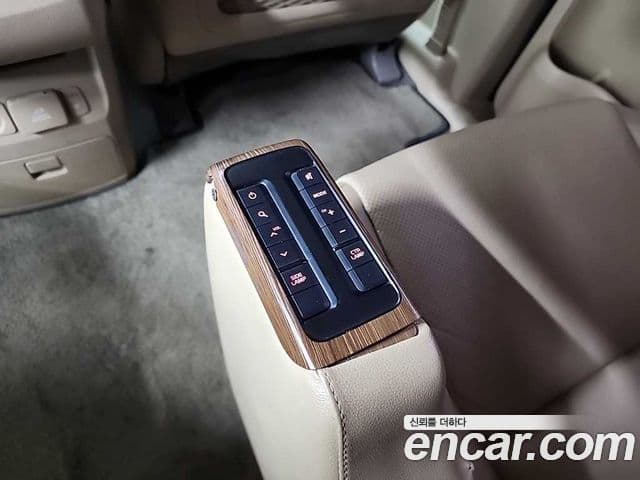 Kia All New Carnival Prestige, 2016 14