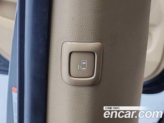 Kia All New Carnival Prestige, 2016 16