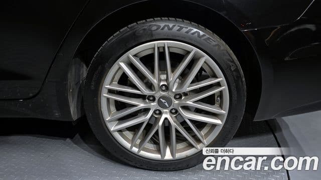 Genesis G70 Elite, 2019 все фото