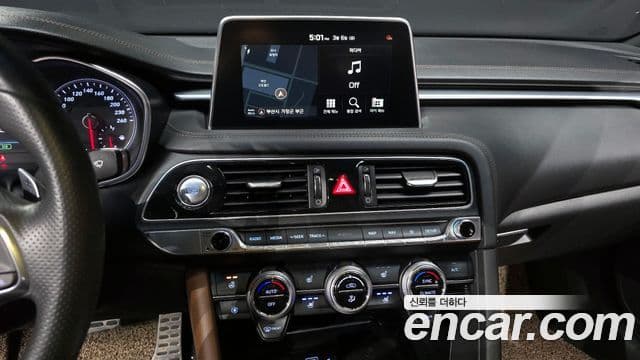 Genesis G70 Elite, 2019 15