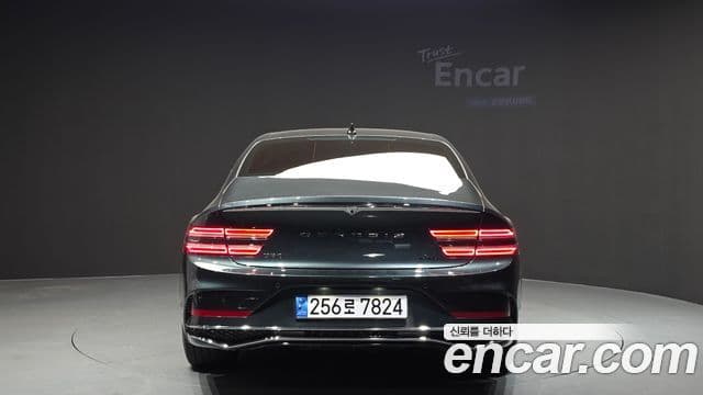 Genesis G80 (RG3) бензин 2.5 турбо AWD, 2025 4