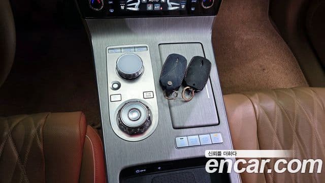 Genesis G80 (RG3) бензин 2.5 турбо AWD, 2025 9