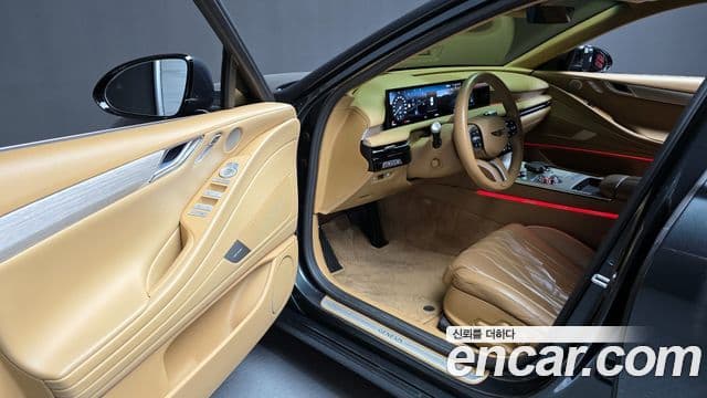 Genesis G80 (RG3) бензин 2.5 турбо AWD, 2025 10