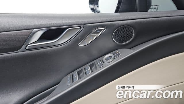 Genesis G80 (RG3) бензин 2.5 турбо 2WD, 2021 12