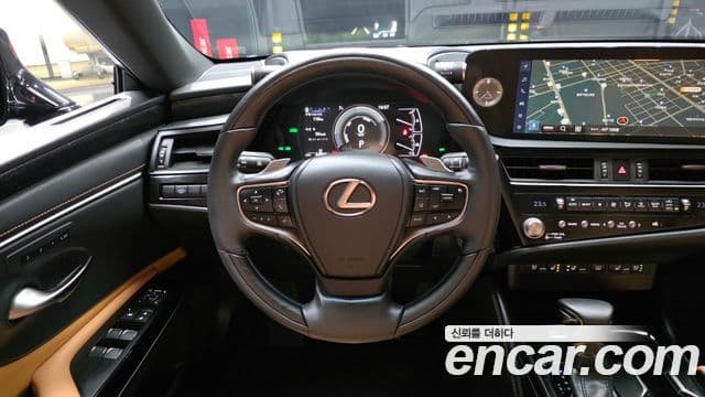 Lexus ES300h 7세대 Luxury Plus, 2023 13