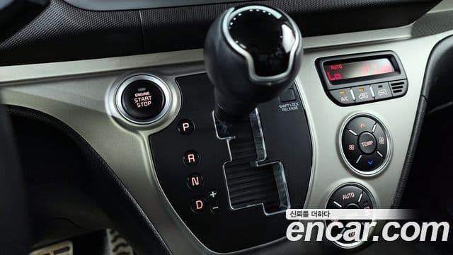 Kia The / новый New Ray Signature, 2022 9