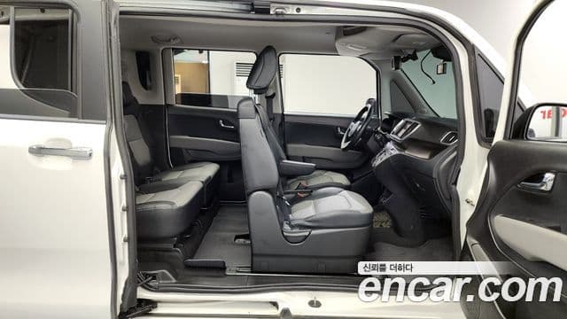 Kia The / новый New Ray Signature, 2022 11