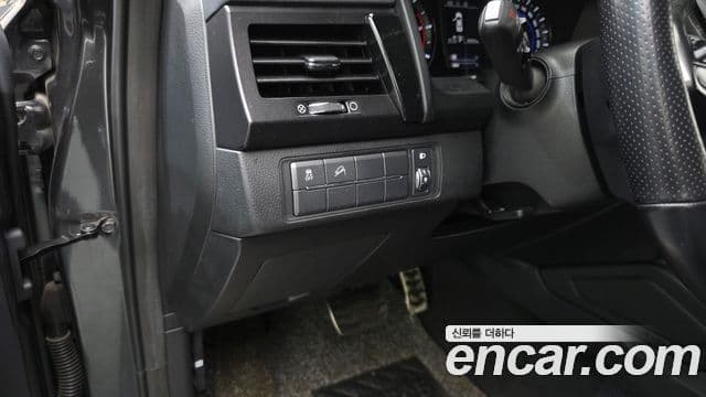 KG모빌리티(SsangYong) Rexton Sport Prestige, 2021 15