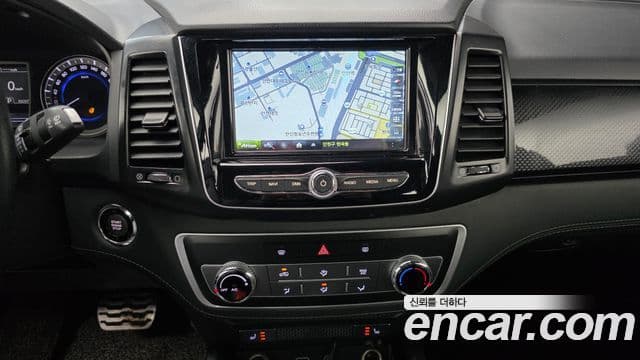 KG모빌리티(SsangYong) Rexton Sport Prestige, 2021 16