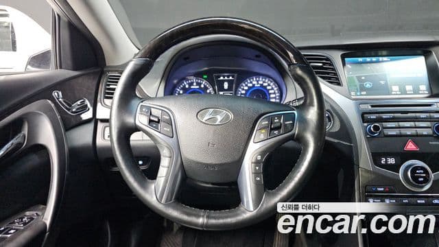 Hyundai Grandeur HG HG240 Modern Collection, 2017 11