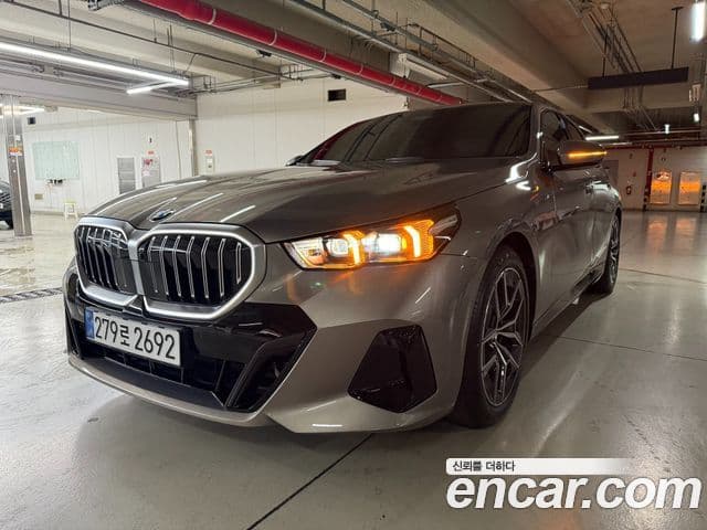 BMW 5시리즈 (G60) 520i M Sport, 2025 3