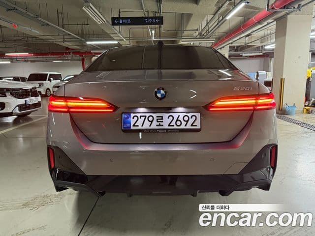 BMW 5시리즈 (G60) 520i M Sport, 2025 4