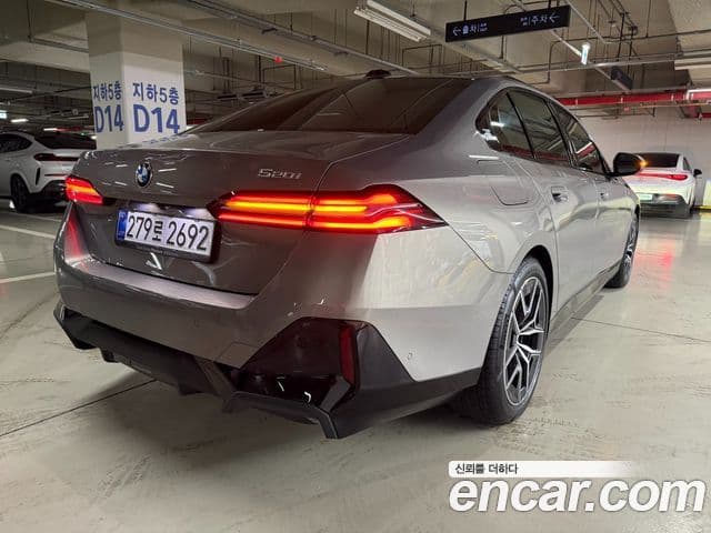 BMW 5시리즈 (G60) 520i M Sport, 2025 6