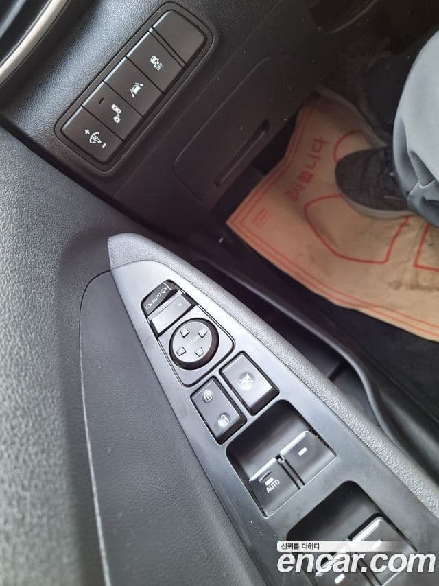 Hyundai All New Tucson Premium, 2019 8