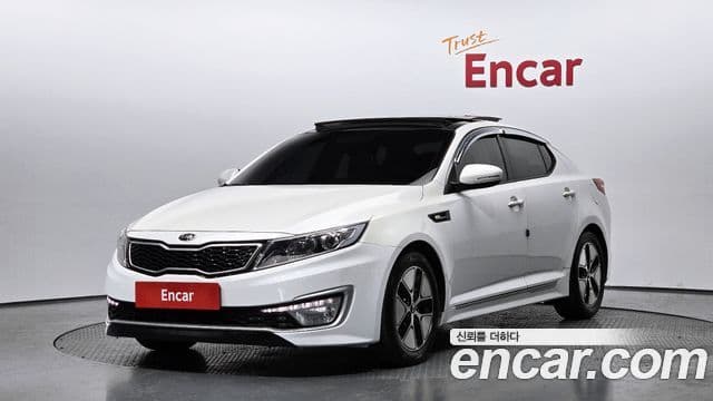 Kia K5 гибрид Noblesse, 2013 1