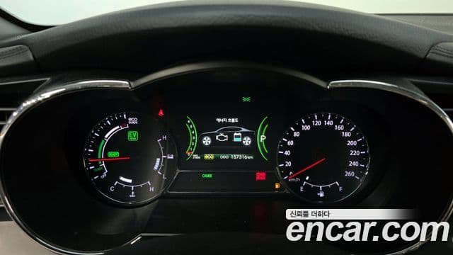 Kia K5 гибрид Noblesse, 2013 8