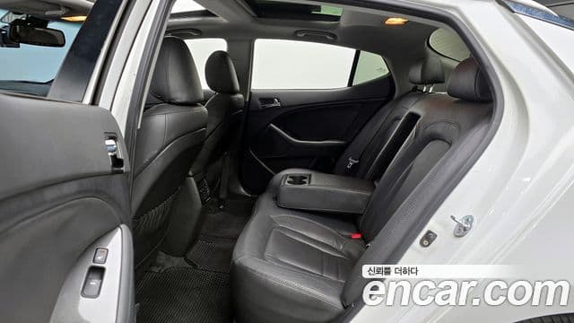 Kia K5 гибрид Noblesse, 2013 12