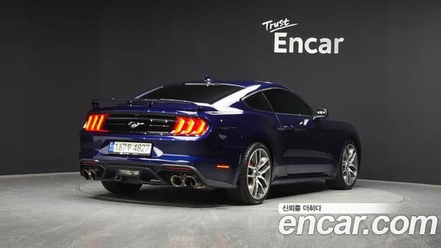 Ford Mustang купе, 2020 2