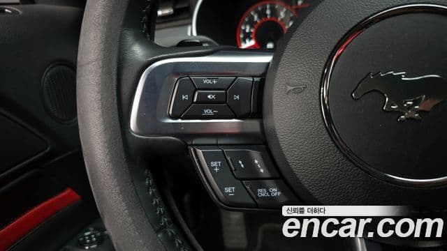 Ford Mustang купе, 2020 18