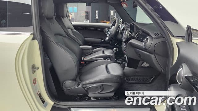 Mini Cooper D 3세대, 2014 11