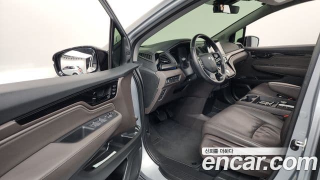 Honda Odyssey 5세대, 2018 10