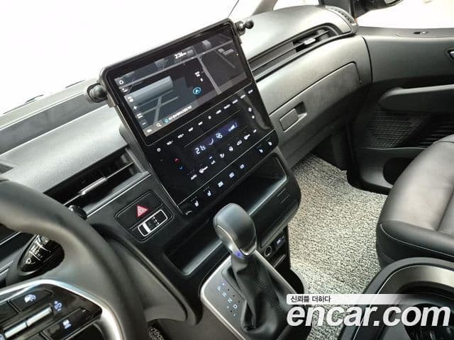 Hyundai Staria Modern, 2022 10