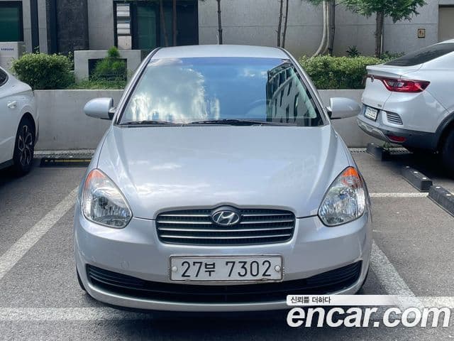 Hyundai 베르나(новый кузов / новое поколение), 2007 3