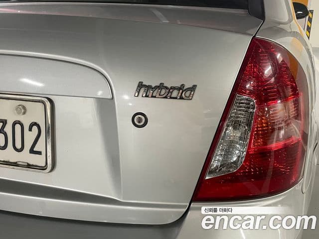 Hyundai 베르나(новый кузов / новое поколение), 2007 4