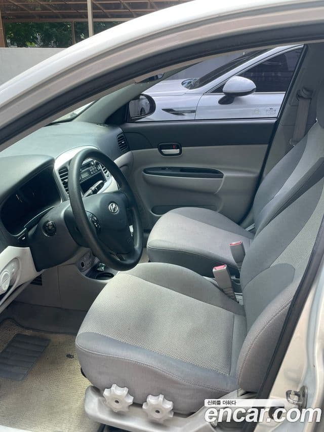 Hyundai 베르나(новый кузов / новое поколение), 2007 9