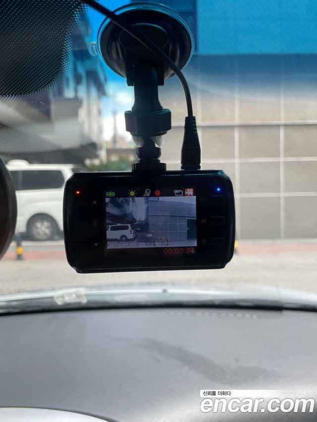 Hyundai 베르나(новый кузов / новое поколение), 2007 11