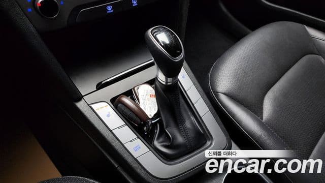 Hyundai Avante AD 1.6 GDI Value Plus, 2018 9