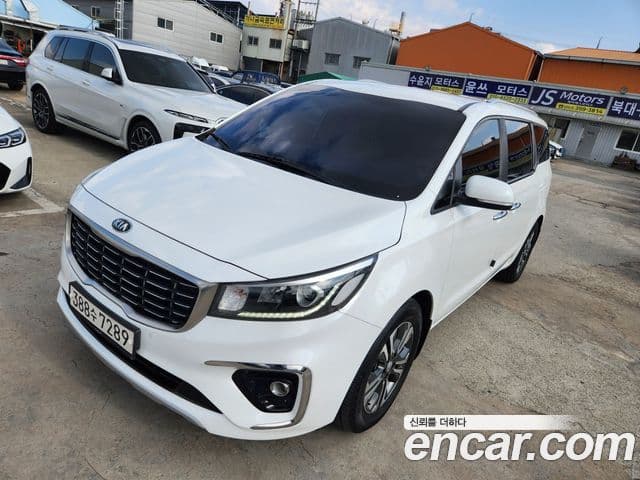 Kia The / новый New Carnival Luxury, 2019 3