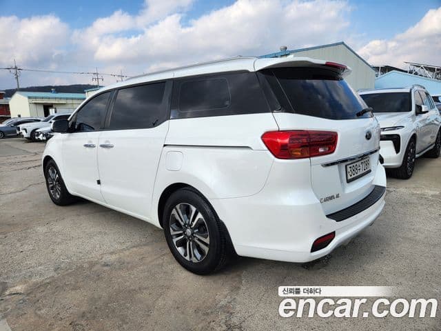 Kia The / новый New Carnival Luxury, 2019 8
