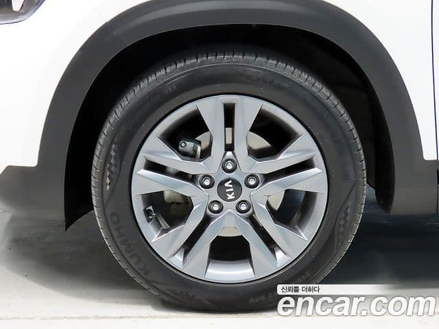 Kia Seltos Prestige, 2020 все фото