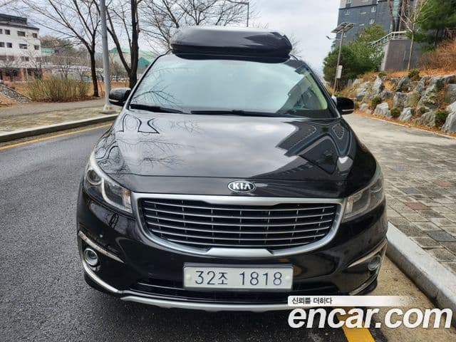 Kia All New Carnival Prestige, 2015 3