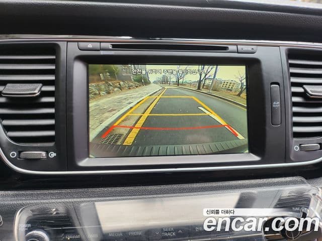 Kia All New Carnival Prestige, 2015 17