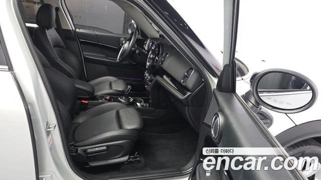 Mini Cooper Countryman 2세대, 2021 10