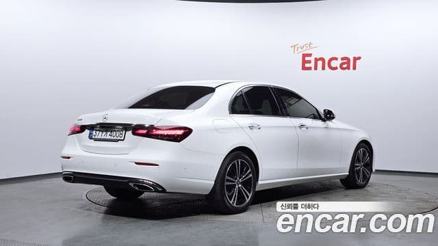 Mercedes-Benz E-класс W213 Avantgarde, 2021 2