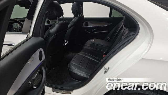 Mercedes-Benz E-класс W213 Avantgarde, 2021 11