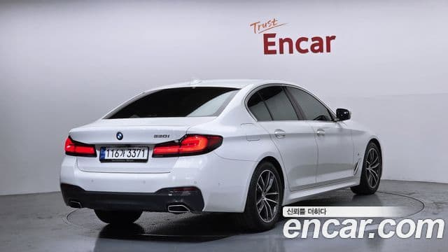 BMW 5시리즈 (G30) 520i M Sport, 2023 2