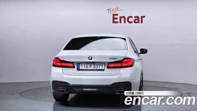 BMW 5시리즈 (G30) 520i M Sport, 2023 4